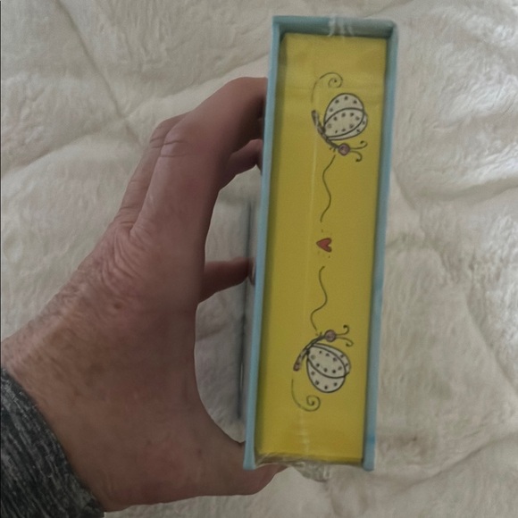 Friends 4-Ever Stationery Box - Picture 3 of 6